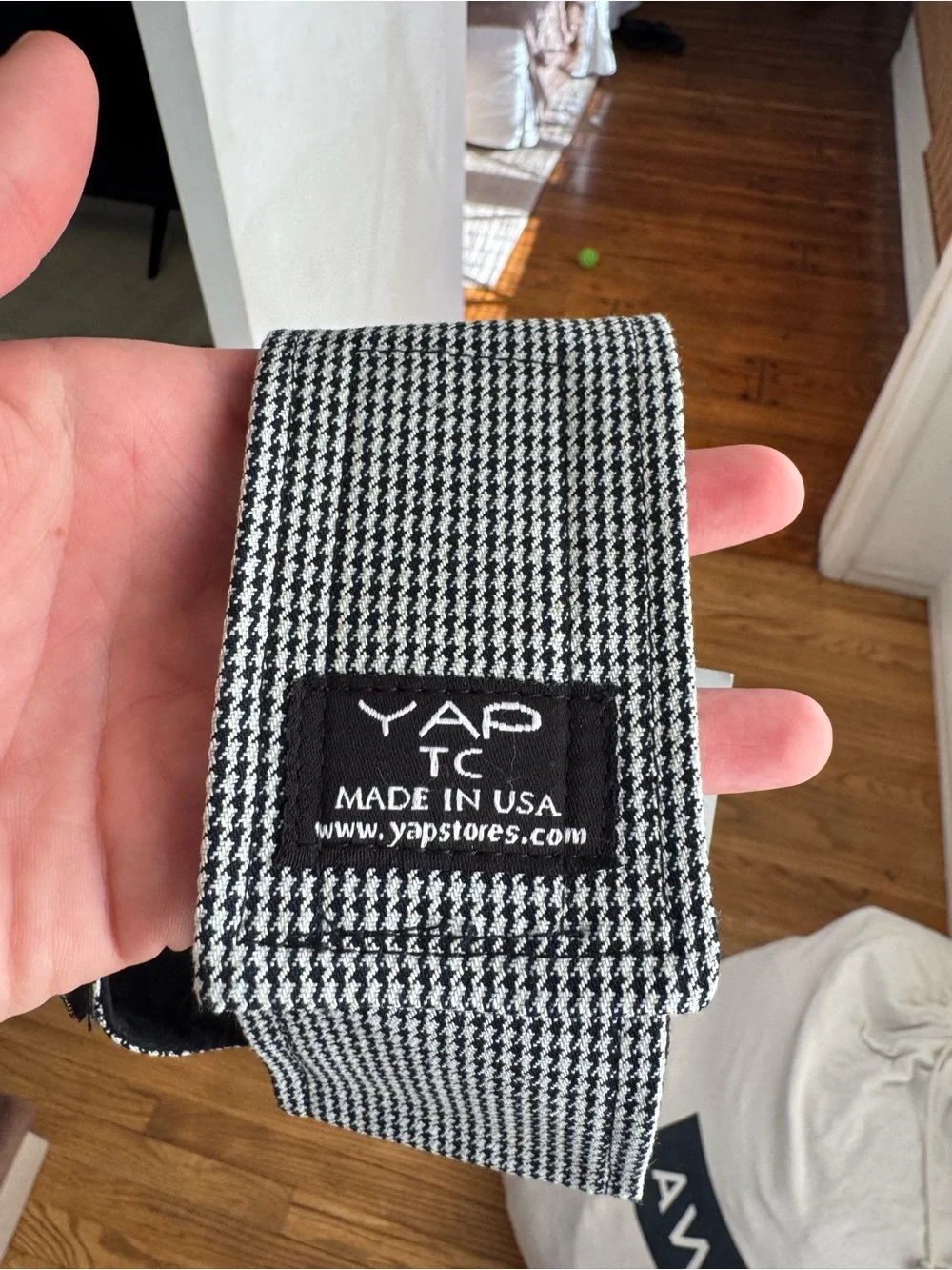 YAP reversible Houndstooth Dog Harness for teacup dogs. Brand new